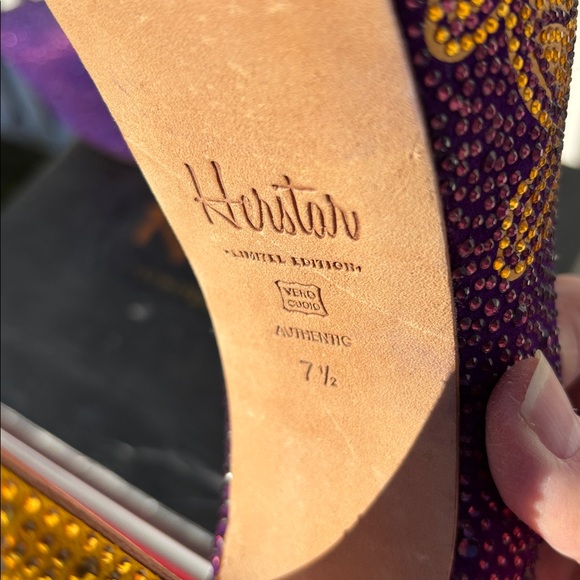 Herstar Limited Edition 6” Laker Crystal Shoe, Purple Gold size 7.5 - Picture 4 of 7